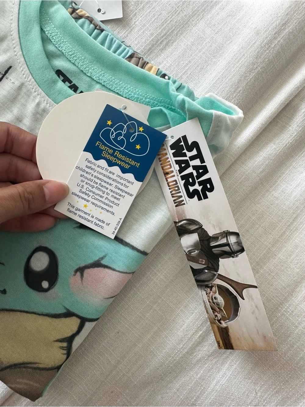 Kids' Baby Yoda Graphic Pajama Set